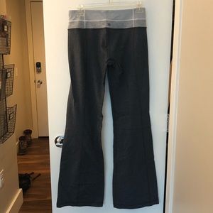 Lululemon grey bell bottoms